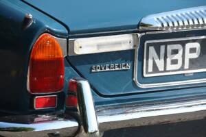 Bild 15/17 von Daimler Sovereign 4.2 (1977)
