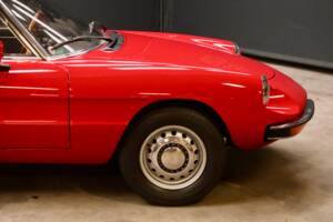 Afbeelding 38/50 van Alfa Romeo Spider Veloce 2000 (1982)