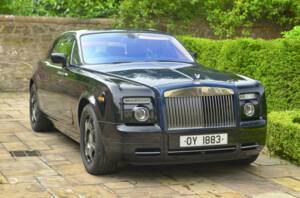 Immagine 6/50 di Rolls-Royce Phantom Coupé (2010)