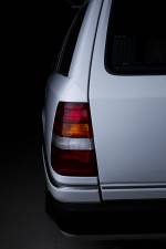 Image 38/40 of Mercedes-Benz 300 TE (1991)