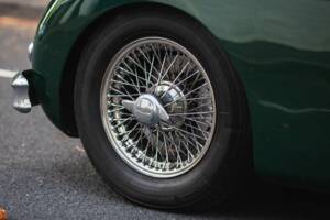Image 26/50 of Jaguar XK 150 DHC (1954)