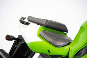 Obraz 39/50 pojazdu Kawasaki Ninja 750 ZX-7R (1999)