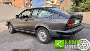 Bild 5/10 von Alfa Romeo GTV 2.0 (1981)