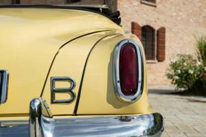 Image 33/50 of Studebaker Champion Regal DeLuxe Convertible (1950)