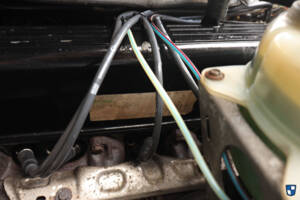 Image 20/85 of Mercedes-Benz 560 SL (1986)
