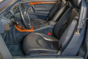 Afbeelding 33/36 van Mercedes-Benz SL 320 (2000)