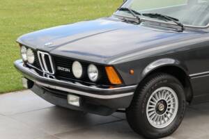 Image 29/50 of BMW 323i (1980)