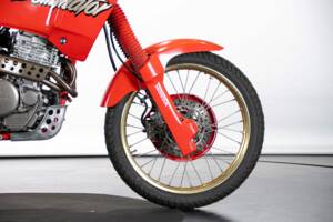 Image 30/50 de Honda NX 650 Dominator (1990)