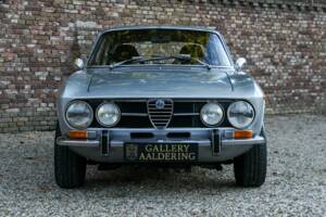 Image 5/50 of Alfa Romeo 1750 GT Veloce (1970)