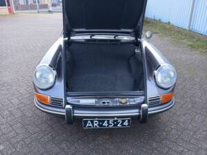 Bild 12/12 von Porsche 911 2.2 T (1969)