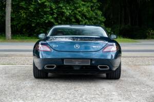 Afbeelding 11/38 van Mercedes-Benz SLS AMG (2010)