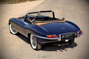 Image 80/80 de Jaguar Type E 4.2 (1966)