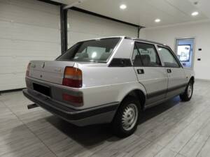 Bild 6/14 von Alfa Romeo Giulietta 2.0 Turbodiesel (1985)