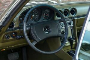 Image 46/50 de Mercedes-Benz 280 SLC (1976)