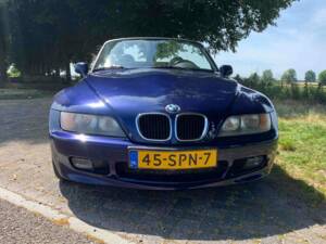 Bild 4/8 von BMW Z3 1.8 (1996)