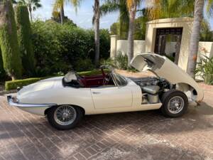 Immagine 30/35 di Jaguar Type E 3.8 (1963)