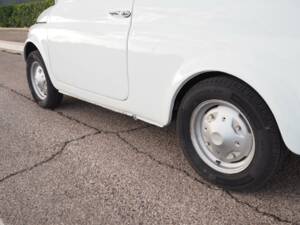 Image 22/50 of FIAT 500 F (1972)
