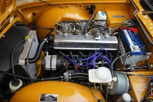 Image 4/50 of Triumph TR 6 (1971)