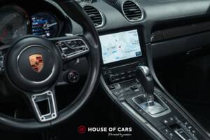 Bild 20/25 von Porsche 718 Boxster S (2017)