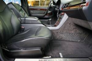 Bild 19/36 von Mercedes-Benz S 500 (1996)