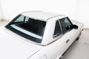 Image 27/35 de Mercedes-Benz 500 SL (1984)