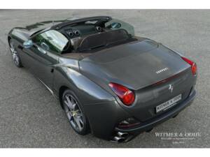 Obraz 15/39 pojazdu Ferrari California (2009)