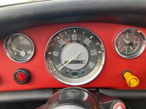 Image 17/21 of Volkswagen Karmann Ghia 1600 (1971)