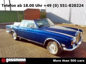 Image 2/15 of Rolls-Royce Corniche I (1971)