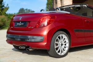 Image 14/50 of Peugeot 207 CC 1.6 VTi (2008)