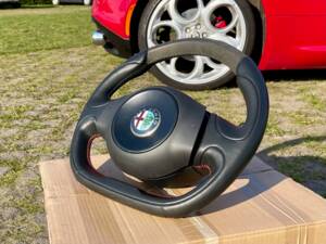 Image 14/18 of Alfa Romeo 4C (2015)