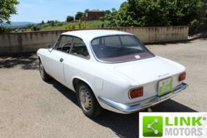 Bild 7/10 von Alfa Romeo Giulia 1600 Sprint GT (1965)