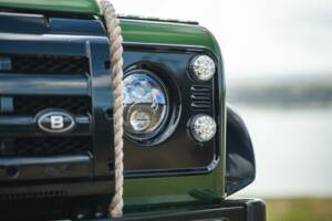 Image 23/31 de Land Rover Defender 110 (2005)