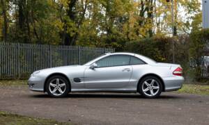Image 2/41 of Mercedes-Benz SL 350 (2007)