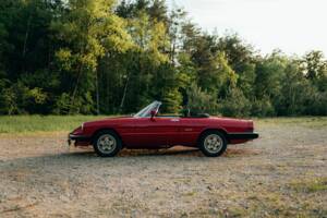 Image 3/9 of Alfa Romeo 2.0 Spider (1989)