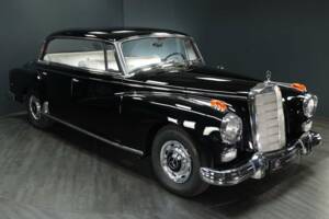 Image 8/30 of Mercedes-Benz 300 d (1958)
