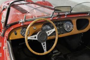 Image 9/9 of Morgan 4&#x2F;4 1600 (1970)