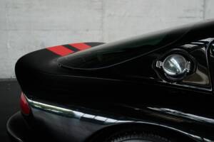 Image 32/50 of Dodge Viper GTS (2005)