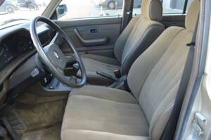 Bild 22/40 von BMW 524td (1985)
