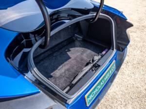 Image 7/98 of Aston Martin DBS GT Zagato (2020)