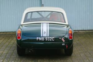 Image 9/50 of MG MGB GT (1965)