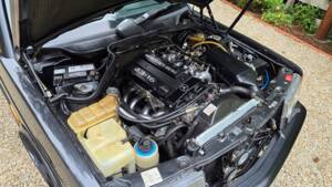 Imagen 5/69 de Mercedes-Benz 190 E 2.3-16 (1985)