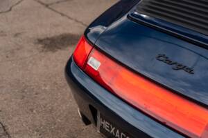 Image 5/68 of Porsche 911 Carrera (1997)