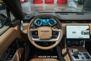 Image 16/25 of Land Rover Range Rover D350 (2022)