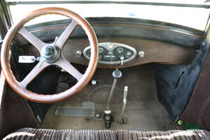 Image 13/50 de Paige-Detroit Model 6-70 (1924)