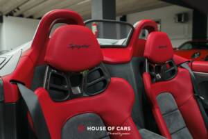 Image 20/25 of Porsche Boxster Spyder (2016)