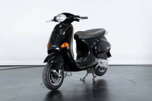 Bild 8/22 von Piaggio Vespa ET2 50 (1997)