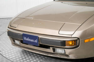 Afbeelding 18/50 van Porsche 944 (1983)