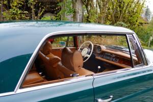 Image 9/12 of Mercedes-Benz 280 SE (1969)