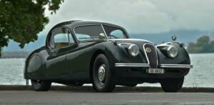 Image 5/50 of Jaguar XK 120 FHC (1953)