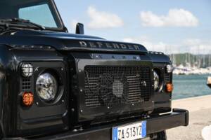 Image 15/70 of Land Rover Defender 90 TD4 (2007)